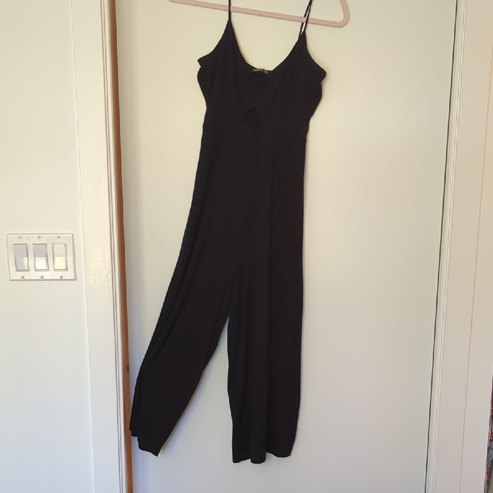 Black Sleeveless Jumpsuit